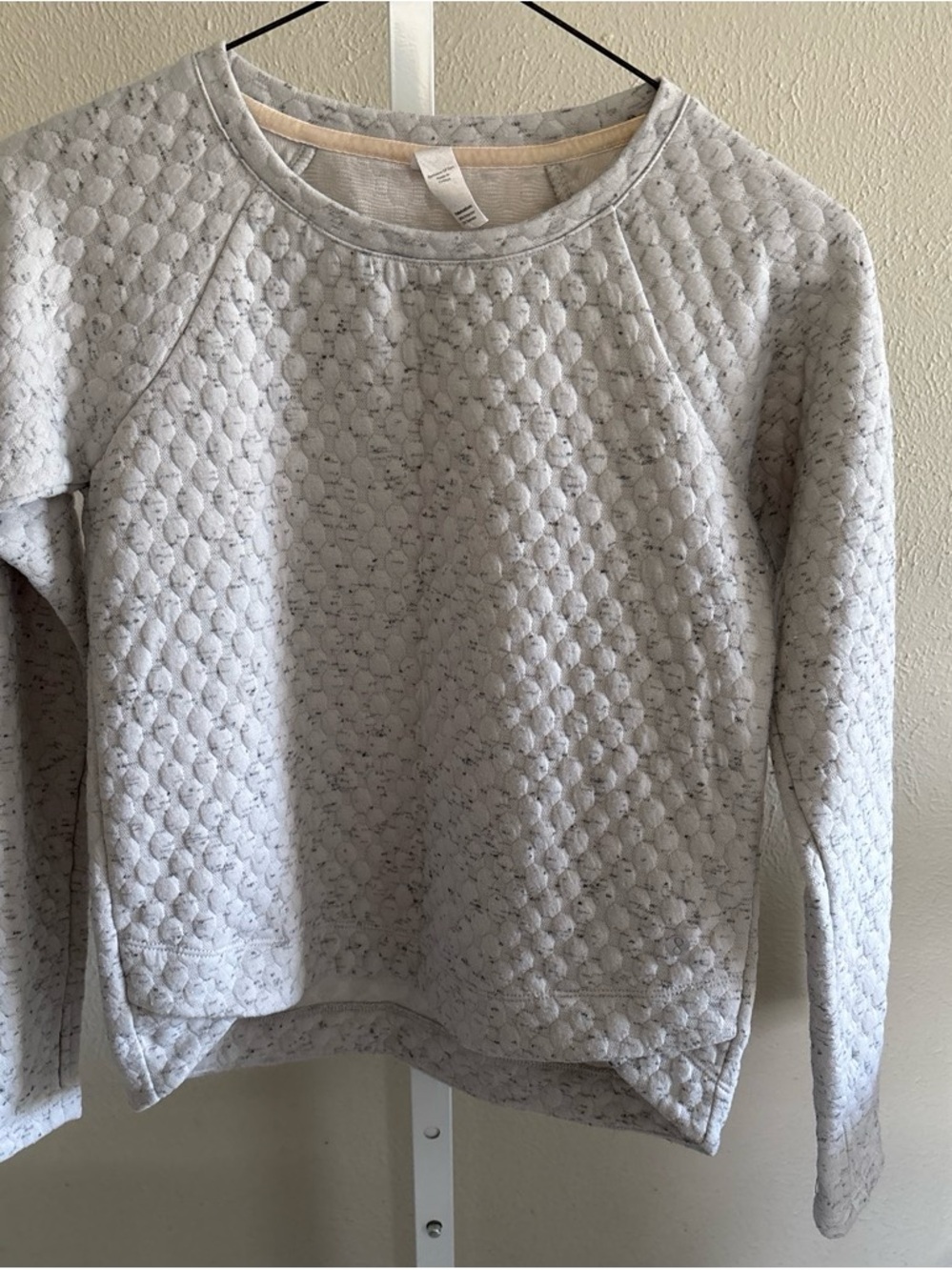 Light Gray Quilted Bubble-Stitch Childs Size Small Shirt